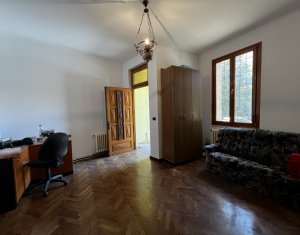 Bureau à louer, 65m2 dans Cluj-napoca, zone Centru