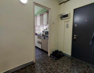 Appartement 4 chambres à vendre dans Cluj-napoca, zone Manastur