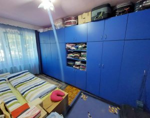 Appartement 4 chambres à vendre dans Cluj-napoca, zone Manastur
