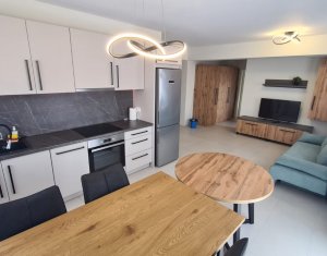 Appartement 3 chambres à louer dans Cluj-napoca, zone Centru