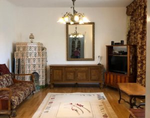 Appartement 3 chambres à louer dans Cluj-napoca, zone Centru
