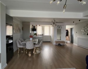 Maison 4 chambres à vendre dans Cluj-napoca, zone Iris
