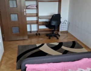 Appartement 3 chambres à louer dans Cluj-napoca, zone Manastur