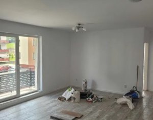 , 50m2 dans Floresti