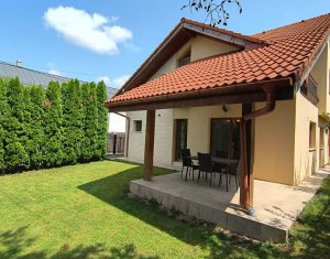 Bureau à louer, 180m2 dans Cluj-napoca, zone Europa