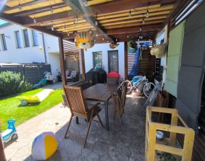Maison 4 chambres à vendre dans Cluj-napoca, zone Iris