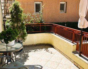 Maison 7 chambres à vendre dans Cluj-napoca, zone Someseni