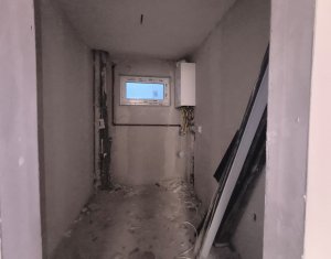 Duplex semifinisat, 5 camere, Iris 