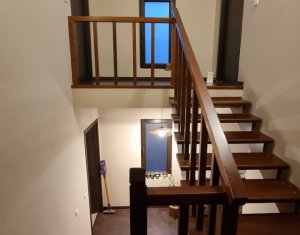 Maison 4 chambres à vendre dans Sannicoara
