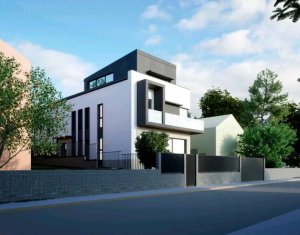 Maison 4 chambres à vendre dans Cluj-napoca, zone Dambul Rotund