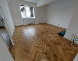 , 45m2 dans Cluj-napoca, zone Centru