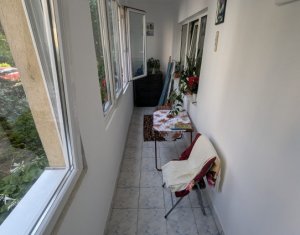 Appartement 3 chambres à louer dans Cluj-napoca, zone Intre Lacuri