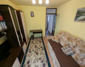 Appartement 3 chambres à louer dans Cluj-napoca, zone Intre Lacuri