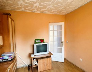 Exclusivitate!! Casa de vanzare, 3 camere, curte, Someseni