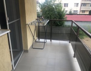 Appartement 3 chambres à vendre dans Floresti