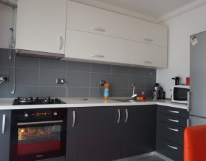 Lakás 2 szobák eladó on Floresti