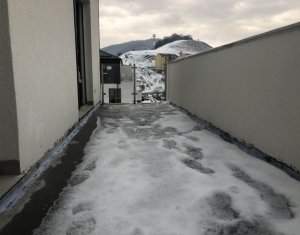 Appartement 3 chambres à vendre dans Floresti