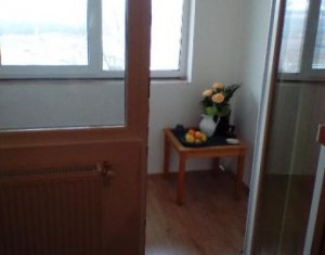 Lakás 1 szobák eladó on Floresti