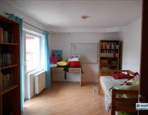Ház 7 szobák eladó on Cluj-napoca, Zóna Manastur