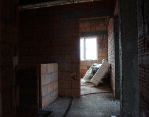 Maison 4 chambres à vendre dans Cluj-napoca