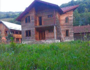 Maison 4 chambres à vendre dans Maguri-racatau