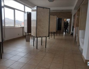 Espace Commercial à louer dans Cluj-napoca, zone Manastur