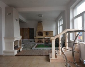 Espace Commercial à louer dans Cluj-napoca, zone Manastur