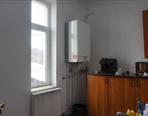 Espace Commercial à louer dans Cluj-napoca, zone Manastur