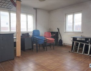 Maison 4 chambres à louer dans Luna De Sus