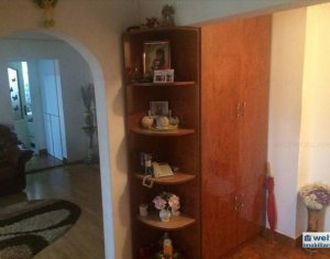 Appartement 3 chambres à vendre dans Cluj-napoca, zone Manastur