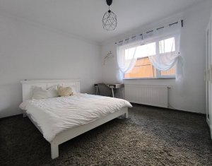 Maison 4 chambres à vendre dans Chinteni