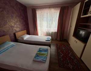 Maison 5 chambres à louer dans Cluj-napoca, zone Centru