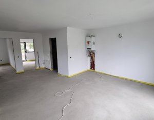Maison 3 chambres à vendre dans Campenesti
