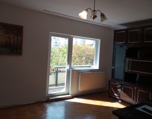 Appartement 3 chambres à vendre dans Cluj-napoca, zone Manastur