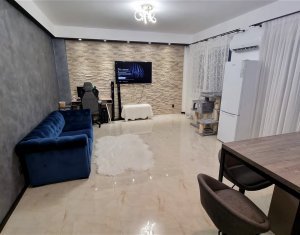 , 77m2 dans Floresti