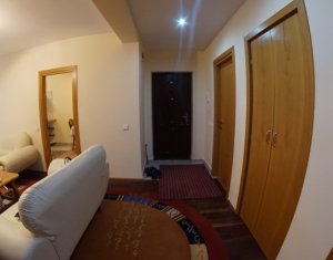 Appartement 4 chambres à vendre dans Cluj-napoca, zone Andrei Muresanu