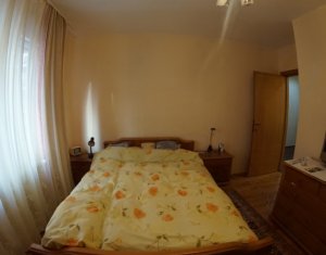 Appartement 4 chambres à vendre dans Cluj-napoca, zone Andrei Muresanu