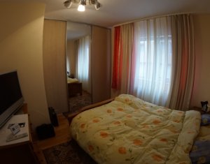Appartement 4 chambres à vendre dans Cluj-napoca, zone Andrei Muresanu