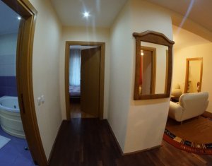 Appartement 4 chambres à vendre dans Cluj-napoca, zone Andrei Muresanu