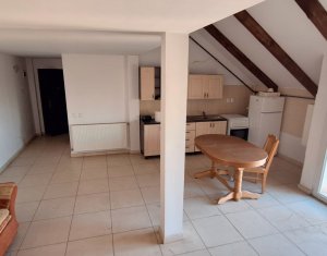 , 76m2 dans Cluj-napoca, zone Manastur