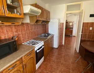 Appartement 4 chambres à louer dans Cluj-napoca, zone Zorilor