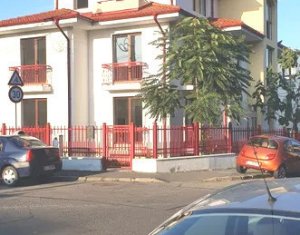 , 490m2 dans Cluj-napoca, zone Zorilor