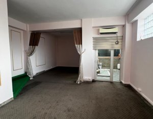 Espace Commercial à louer dans Cluj-napoca, zone Centru