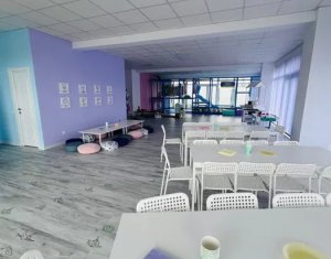 Espace Commercial à louer dans Cluj-napoca, zone Marasti