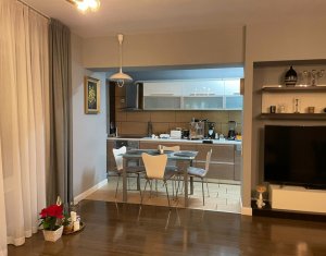 Appartement 4 chambres à vendre dans Cluj-napoca, zone Plopilor