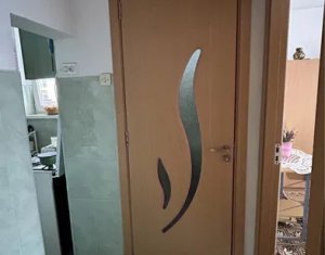Appartement 3 chambres à vendre dans Cluj-napoca, zone Plopilor