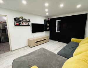 Appartement 3 chambres à vendre dans Cluj-napoca, zone Marasti