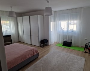 Maison 4 chambres à louer dans Floresti