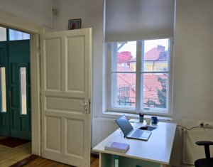 Appartement 4 chambres à louer dans Cluj-napoca