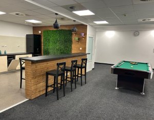 Bureau à louer, 314m2 dans Cluj-napoca, zone Plopilor